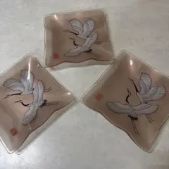 鶴柄の四角い皿 3枚セット