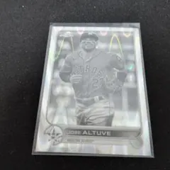 Jose Altuve ToppsChrome2022