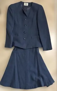 ローラアシュレイ ウール混 レディースネイビースカートスーツ