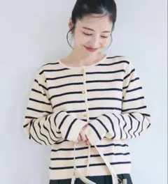 金ボタン カーディガン