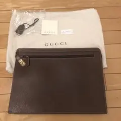グッチ　セカンドバック　クラッチバック　メンズ　ブラウン　鍵付き新品　イタリア