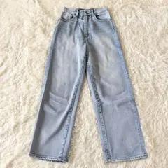 マウジー　HW DAMAGE LOOSE STRAIGHT デニムパンツ　26