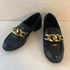 【ZARA】ザラ ブラッククロコ型押し✕ゴールドチェーン ローファー スリッポン