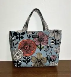 Item thumbnail for item 0d363617-9cd3-4a0c-9aff-b49c4d655ccd