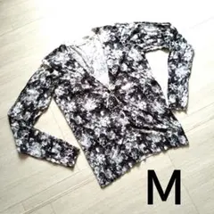 Ｍ　ブラック　黒　長袖　花柄　カーディガン 　薄手