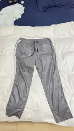 グレー ワイドパンツ ドローストリング付き