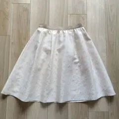 フレアスカート クリーム色 花柄