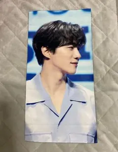 Item thumbnail for item ce7093e9-09c5-4812-a825-e7bf1fbd050d