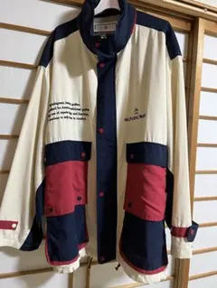 ネイビー ナイロンジャケット