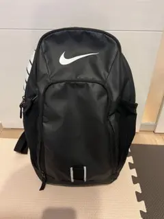 Nike ブラック バックパック　ナイキ　リュック　28L