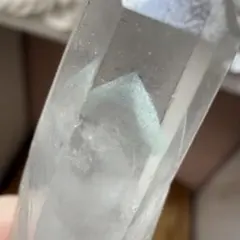 希少❣エメラルドグリーンファントム　20g 原石　自然石　鉱物標本②