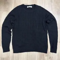 黒ニット