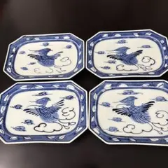 青い鳥の絵柄の皿4枚セット