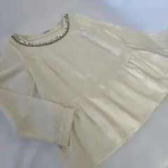 simplicite シンプリシティエ　ビジュー　ペプラム　　インナー　襟飾り