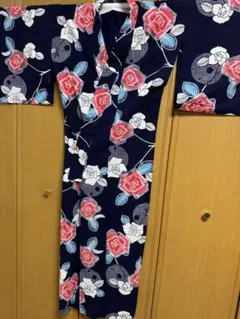 Item thumbnail for item 328680ea-8da4-44da-8297-74ecf42cb908