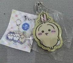 ちいかわ　ラメアクリルキーホルダー５　うさぎ