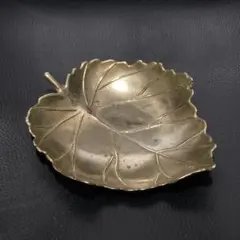 Item thumbnail for item d428d563-a47c-4e34-ba61-18a82b3c2ed7