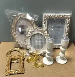 ホワイトフォトフレームと金色の鹿の置物セット　インテリア雑貨　クリスマス