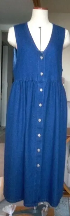 新品デニムブルー VネックジャンバースカートM～L値下げしました