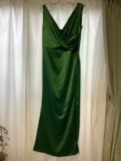 グリーン ドレープデザイン パーティードレス