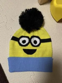 ミニオン ニット帽 ポンポン付き