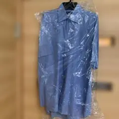 青の半袖ワイシャツ