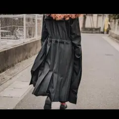 Yohji Yamamoto BACK PLEATS LONG JACKETのサムネイル