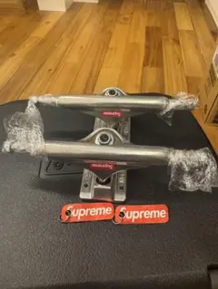 Supreme Independent Truck 139 Silver - メルカリ