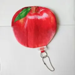 dci 　りんごポーチ　　ボールチェーン付き