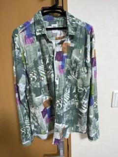 【グラニフ】グレー系 多色使い 抽象パターン 長袖シャツ