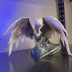 モンハン イヴェルカーナ 一番くじ フィギュア 大型 モンスターハンター 箱なし