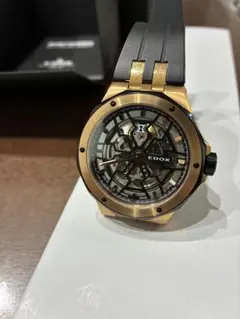 Item thumbnail for item a9125176-864e-46d8-9187-c8e28ce50124