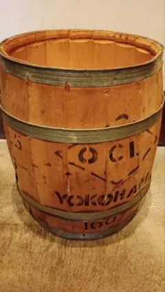 ブルーマウンテンコーヒー樽　蓋なし外層1枚ひび割れ有り