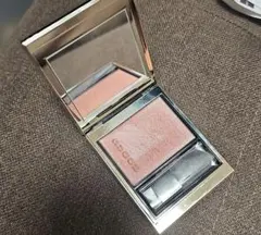 パウダーチーク ピンク系 ミラー付き