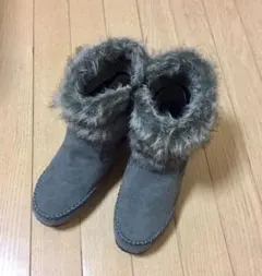 ボアつきショートブーツ　レディース