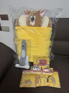 ハッピーくじ トムとジェリー 特賞 ジェリー大きいぬいぐるみ おまけ付き