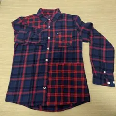 TOMMY HILFIGER 赤と紺のチェックシャツ 152