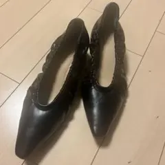 プラステ　黒ポインテッドトゥ パンプス　Lサイズ