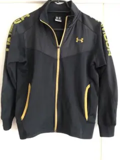 ★UNDERARMOUR ジャージ上下　セットアップ　ジュニア　黒色　YLG★