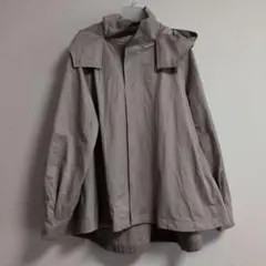 マウンテンパーカー　ＸＬ　大きめ