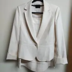 ホワイトスカートスーツ シングルボタンジャケット