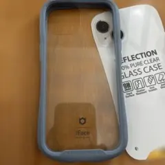 iFace Reflection iPhone 15用ガラスケース　ペールブルー