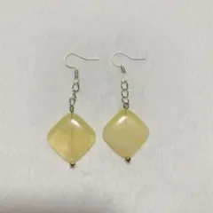 ６色　揺れるハンドメイドピアス♡NO.133