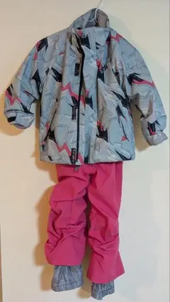 子供用スキーウェア グレー ピンク 幾何学模様