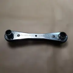 Item thumbnail for item 5e550f4f-090a-4bc0-a0de-b2f441870b97