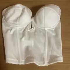 D65サイズ　bridal bloom ブライダルインナー ホワイト コルセット