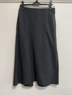 ユニクロ　ブラッシュドジャージーナロースカート