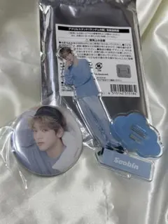 TXT  カフェ　スビン　アクスタ　缶バッジセット