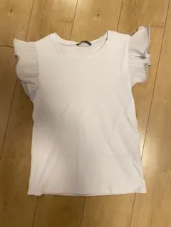 ZARA フリル袖 ホワイトTシャツMサイズ