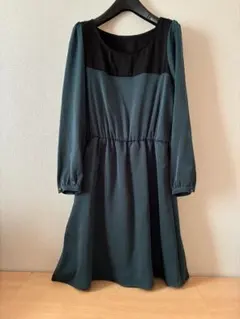 【美品】LIMITLESS LUXURY ひざ丈ワンピース　グリーン 結婚式